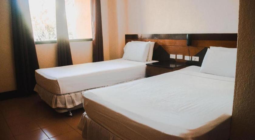 Country Village Hotel Cagayan de Oro Exterior photo