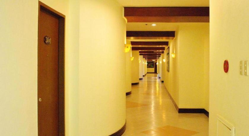 Country Village Hotel Cagayan de Oro Exterior photo