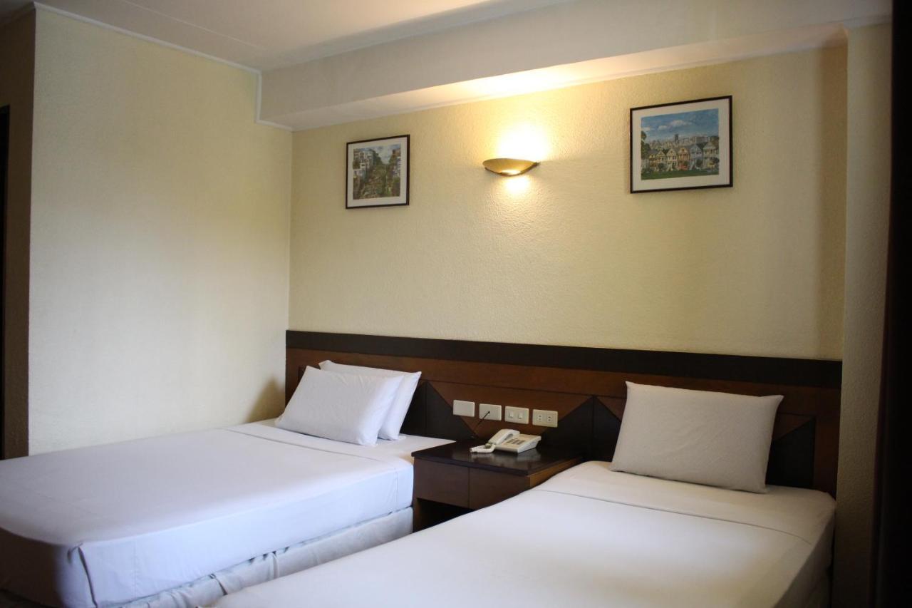Country Village Hotel Cagayan de Oro Exterior photo